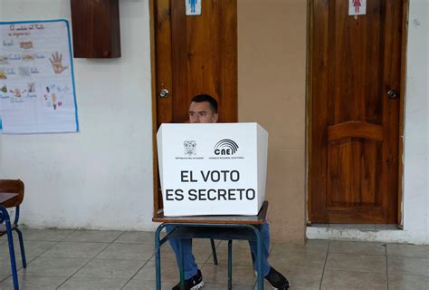 Ecuadorians are electing a new president. The choice is between a banana empire heir and an attorney